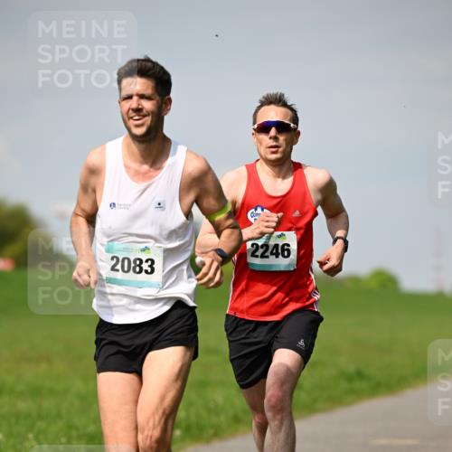 10.05.2026 - 8. Wedeler Halbmarathon Dr. Thomas Lammeyer http://msf.ph/oto/9691167 10.05.2026 11:11:56 Laufen 2020, 2083, 2246 meine-sportfotos.de