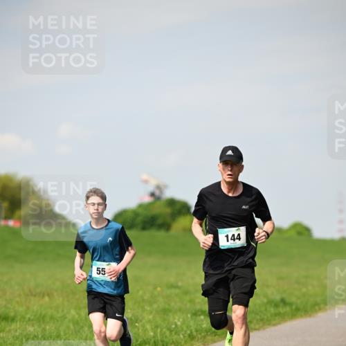 10.05.2026 - 8. Wedeler Halbmarathon Dr. Thomas Lammeyer http://msf.ph/oto/9692043 10.05.2026 11:14:54 Laufen 144 meine-sportfotos.de