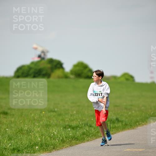 10.05.2026 - 8. Wedeler Halbmarathon Dr. Thomas Lammeyer http://msf.ph/oto/9692150 10.05.2026 11:15:10 Laufen 2217 meine-sportfotos.de