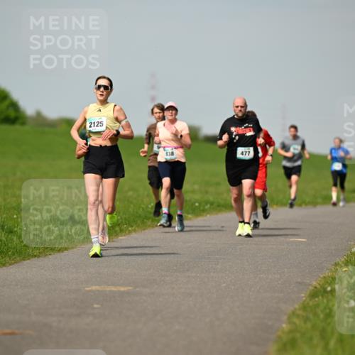 10.05.2026 - 8. Wedeler Halbmarathon Dr. Thomas Lammeyer http://msf.ph/oto/9692708 10.05.2026 11:16:18 Laufen 2125, 838, 477 meine-sportfotos.de