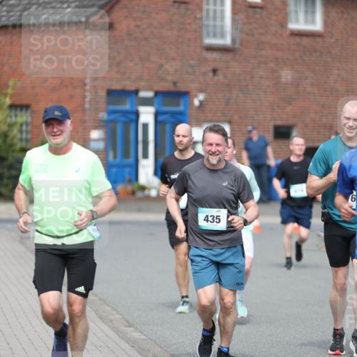 10.05.2026 - 8. Wedeler Halbmarathon Andreas Tolksdorf http://msf.ph/oto/9692892 10.05.2026 10:17:29 Laufen 2026, 435, 268 meine-sportfotos.de