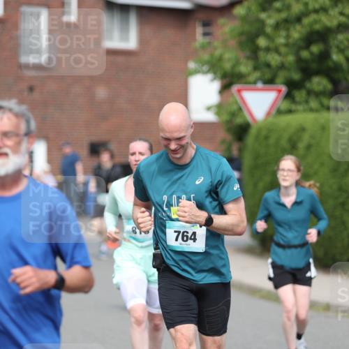 10.05.2026 - 8. Wedeler Halbmarathon Andreas Tolksdorf http://msf.ph/oto/9692910 10.05.2026 10:17:31 Laufen 2, 05, 764 meine-sportfotos.de