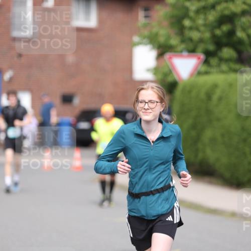 10.05.2026 - 8. Wedeler Halbmarathon Andreas Tolksdorf http://msf.ph/oto/9692939 10.05.2026 10:17:34 Laufen  meine-sportfotos.de