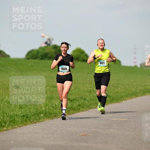 10.05.2026 - 8. Wedeler Halbmarathon Dr. Thomas Lammeyer http://msf.ph/oto/9692955 10.05.2026 11:16:44 Laufen 989, 801, 1027 meine-sportfotos.de