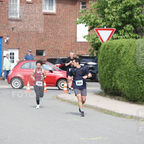 10.05.2026 - 8. Wedeler Halbmarathon Andreas Tolksdorf http://msf.ph/oto/9693071 10.05.2026 10:18:06 Laufen 958, 959 meine-sportfotos.de