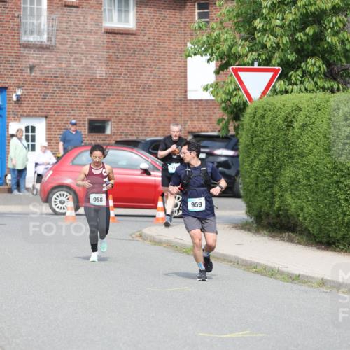 10.05.2026 - 8. Wedeler Halbmarathon Andreas Tolksdorf http://msf.ph/oto/9693072 10.05.2026 10:18:06 Laufen 958, 959 meine-sportfotos.de