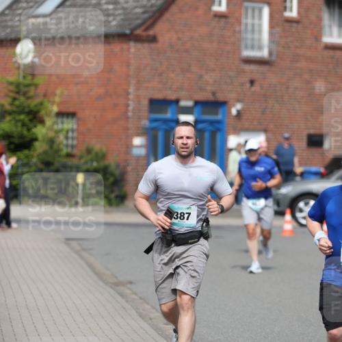 10.05.2026 - 8. Wedeler Halbmarathon Andreas Tolksdorf http://msf.ph/oto/9693143 10.05.2026 10:18:18 Laufen 30, 387, 766 meine-sportfotos.de