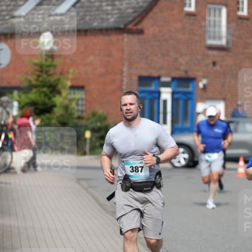 10.05.2026 - 8. Wedeler Halbmarathon Andreas Tolksdorf http://msf.ph/oto/9693157 10.05.2026 10:18:18 Laufen 30, 387, 766 meine-sportfotos.de