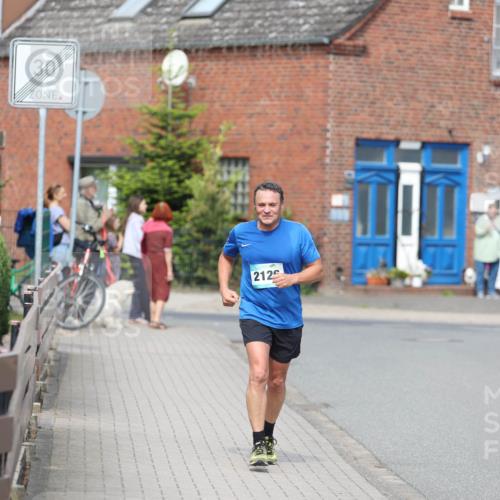 10.05.2026 - 8. Wedeler Halbmarathon Andreas Tolksdorf http://msf.ph/oto/9693210 10.05.2026 10:18:31 Laufen 212 meine-sportfotos.de