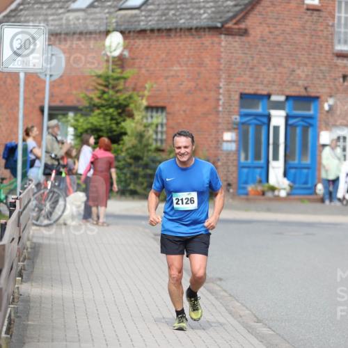 10.05.2026 - 8. Wedeler Halbmarathon Andreas Tolksdorf http://msf.ph/oto/9693219 10.05.2026 10:18:31 Laufen 30, 2126 meine-sportfotos.de