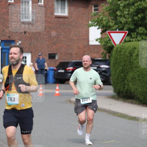10.05.2026 - 8. Wedeler Halbmarathon Andreas Tolksdorf http://msf.ph/oto/9693290 10.05.2026 10:18:42 Laufen 783, 2221, 22 meine-sportfotos.de