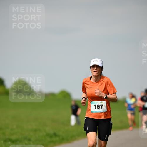 10.05.2026 - 8. Wedeler Halbmarathon Dr. Thomas Lammeyer http://msf.ph/oto/9693306 10.05.2026 11:17:37 Laufen 167 meine-sportfotos.de