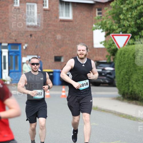 10.05.2026 - 8. Wedeler Halbmarathon Andreas Tolksdorf http://msf.ph/oto/9693384 10.05.2026 10:19:11 Laufen 200, 982, 2018 meine-sportfotos.de