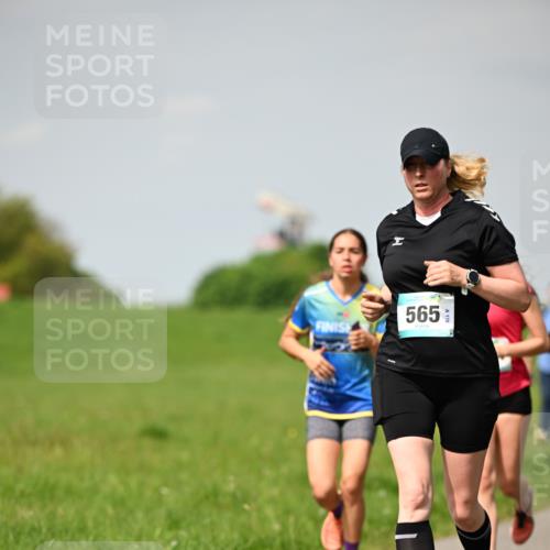 10.05.2026 - 8. Wedeler Halbmarathon Dr. Thomas Lammeyer http://msf.ph/oto/9693425 10.05.2026 11:17:48 Laufen 178, 565 meine-sportfotos.de