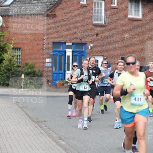 10.05.2026 - 8. Wedeler Halbmarathon Andreas Tolksdorf http://msf.ph/oto/9693437 10.05.2026 10:19:22 Laufen 99, 133, 9, 20, 431, 2034 meine-sportfotos.de