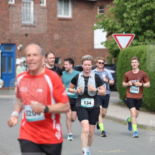 10.05.2026 - 8. Wedeler Halbmarathon Andreas Tolksdorf http://msf.ph/oto/9693452 10.05.2026 10:19:25 Laufen 2206, 134, 2034 meine-sportfotos.de