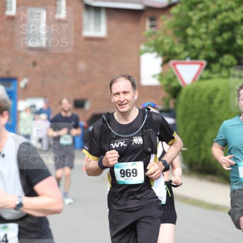 10.05.2026 - 8. Wedeler Halbmarathon Andreas Tolksdorf http://msf.ph/oto/9693485 10.05.2026 10:19:28 Laufen 134, 969, 995, 2031 meine-sportfotos.de