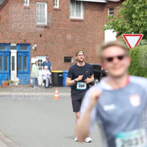 10.05.2026 - 8. Wedeler Halbmarathon Andreas Tolksdorf http://msf.ph/oto/9693494 10.05.2026 10:19:31 Laufen 288, 2031 meine-sportfotos.de