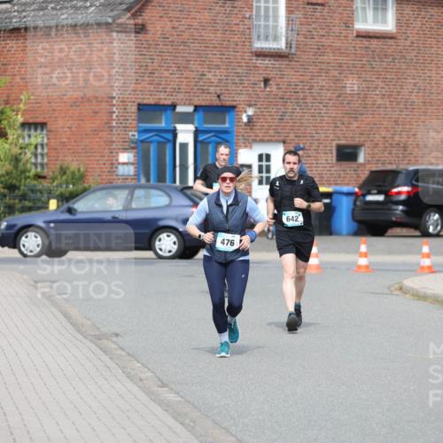 10.05.2026 - 8. Wedeler Halbmarathon Andreas Tolksdorf http://msf.ph/oto/9693524 10.05.2026 10:19:39 Laufen 476, 642 meine-sportfotos.de