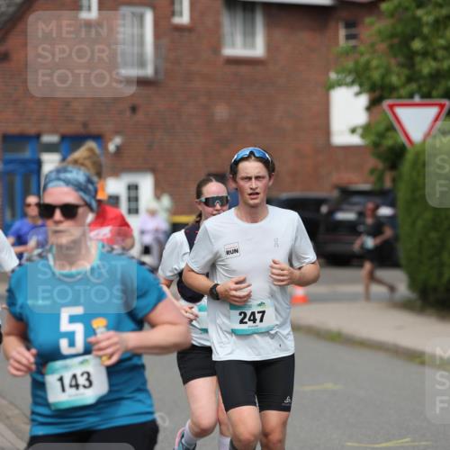 10.05.2026 - 8. Wedeler Halbmarathon Andreas Tolksdorf http://msf.ph/oto/9693705 10.05.2026 10:19:58 Laufen 165, 53, 143, 247, 6 meine-sportfotos.de