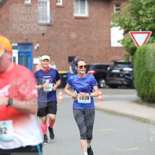 10.05.2026 - 8. Wedeler Halbmarathon Andreas Tolksdorf http://msf.ph/oto/9693723 10.05.2026 10:20:02 Laufen 692, 531, 1639 meine-sportfotos.de