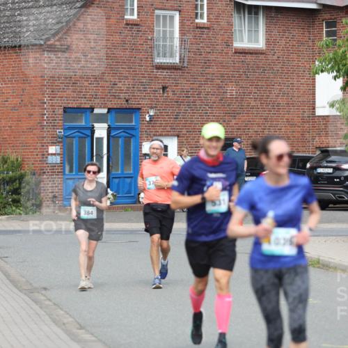 10.05.2026 - 8. Wedeler Halbmarathon Andreas Tolksdorf http://msf.ph/oto/9693738 10.05.2026 10:20:03 Laufen 384, 37, 2670, 1976, 1036 meine-sportfotos.de
