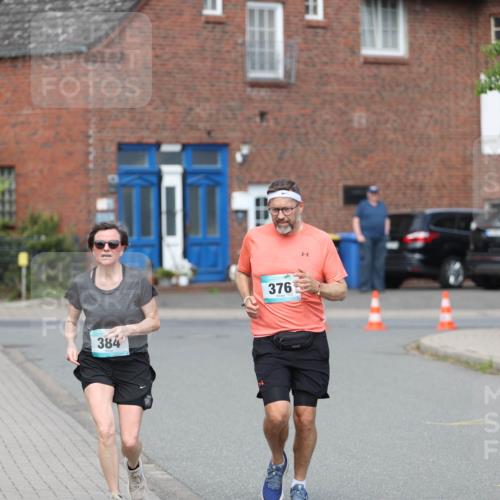 10.05.2026 - 8. Wedeler Halbmarathon Andreas Tolksdorf http://msf.ph/oto/9693769 10.05.2026 10:20:07 Laufen 384, 376 meine-sportfotos.de