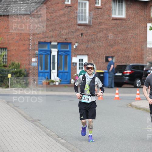 10.05.2026 - 8. Wedeler Halbmarathon Andreas Tolksdorf http://msf.ph/oto/9693799 10.05.2026 10:20:17 Laufen 229, 563 meine-sportfotos.de