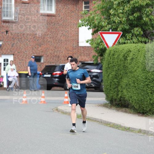 10.05.2026 - 8. Wedeler Halbmarathon Andreas Tolksdorf http://msf.ph/oto/9693944 10.05.2026 10:21:03 Laufen 556 meine-sportfotos.de