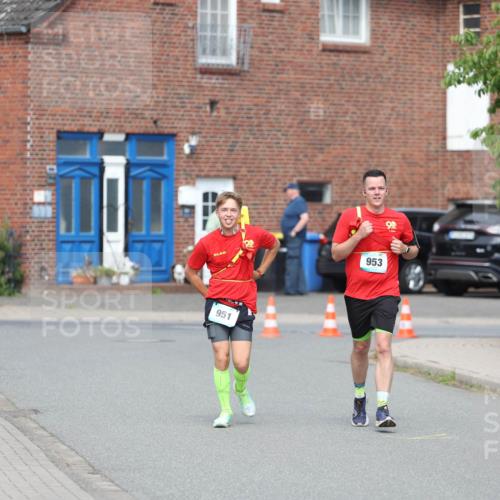 10.05.2026 - 8. Wedeler Halbmarathon Andreas Tolksdorf http://msf.ph/oto/9693977 10.05.2026 10:21:12 Laufen 951, 953 meine-sportfotos.de