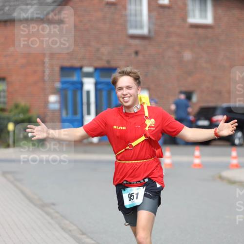 10.05.2026 - 8. Wedeler Halbmarathon Andreas Tolksdorf http://msf.ph/oto/9694042 10.05.2026 10:21:17 Laufen 951, 95, 953 meine-sportfotos.de