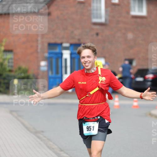 10.05.2026 - 8. Wedeler Halbmarathon Andreas Tolksdorf http://msf.ph/oto/9694043 10.05.2026 10:21:17 Laufen 951 meine-sportfotos.de