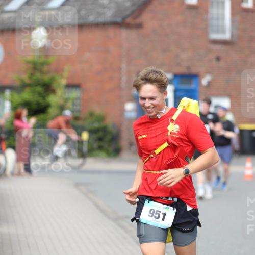 10.05.2026 - 8. Wedeler Halbmarathon Andreas Tolksdorf http://msf.ph/oto/9694049 10.05.2026 10:21:17 Laufen 951 meine-sportfotos.de