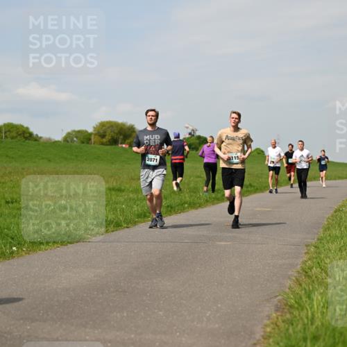 10.05.2026 - 8. Wedeler Halbmarathon Dr. Thomas Lammeyer http://msf.ph/oto/9694084 10.05.2026 11:18:54 Laufen 115, 2071 meine-sportfotos.de