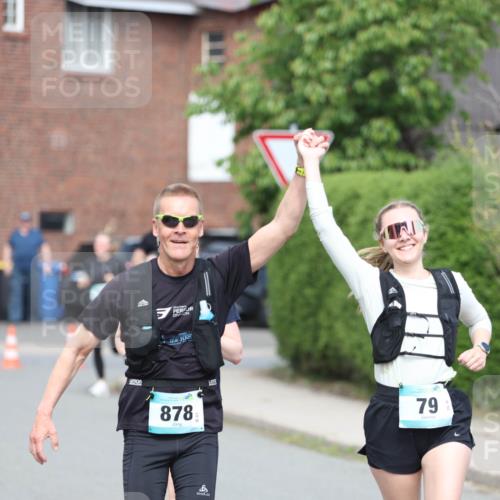 10.05.2026 - 8. Wedeler Halbmarathon Andreas Tolksdorf http://msf.ph/oto/9694141 10.05.2026 10:21:27 Laufen 878, 79 meine-sportfotos.de