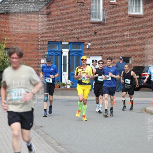 10.05.2026 - 8. Wedeler Halbmarathon Andreas Tolksdorf http://msf.ph/oto/9694217 10.05.2026 10:21:44 Laufen 73, 1026, 90, 2067, 1044, 667 meine-sportfotos.de
