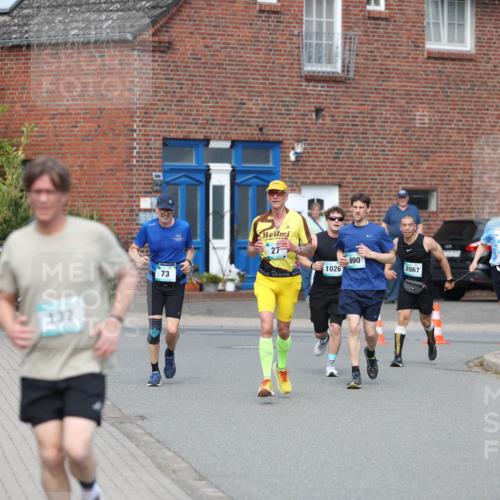 10.05.2026 - 8. Wedeler Halbmarathon Andreas Tolksdorf http://msf.ph/oto/9694221 10.05.2026 10:21:44 Laufen 73, 27, 690, 1026, 2067, 1044, 667 meine-sportfotos.de