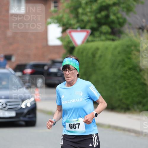 10.05.2026 - 8. Wedeler Halbmarathon Andreas Tolksdorf http://msf.ph/oto/9694292 10.05.2026 10:21:54 Laufen 667 meine-sportfotos.de
