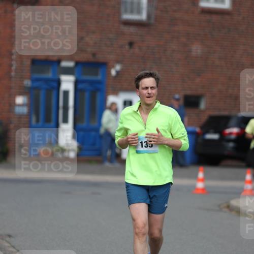 10.05.2026 - 8. Wedeler Halbmarathon Andreas Tolksdorf http://msf.ph/oto/9694405 10.05.2026 10:22:38 Laufen 135 meine-sportfotos.de