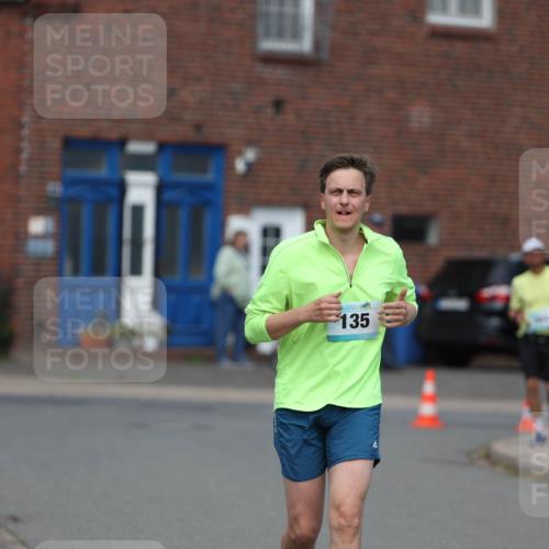 10.05.2026 - 8. Wedeler Halbmarathon Andreas Tolksdorf http://msf.ph/oto/9694420 10.05.2026 10:22:38 Laufen 135 meine-sportfotos.de