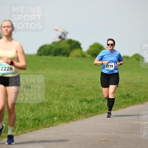 10.05.2026 - 8. Wedeler Halbmarathon Dr. Thomas Lammeyer http://msf.ph/oto/9694441 10.05.2026 11:19:28 Laufen 2226, 2178 meine-sportfotos.de