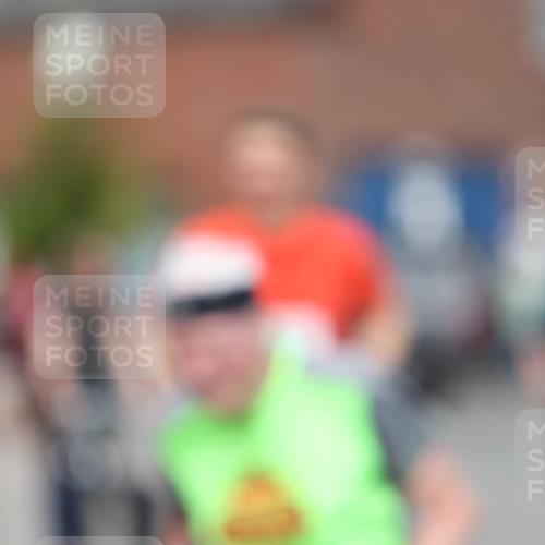 10.05.2026 - 8. Wedeler Halbmarathon Andreas Tolksdorf http://msf.ph/oto/9694534 10.05.2026 10:22:55 Laufen  meine-sportfotos.de