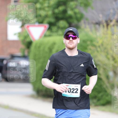 10.05.2026 - 8. Wedeler Halbmarathon Andreas Tolksdorf http://msf.ph/oto/9694565 10.05.2026 10:22:59 Laufen 44, 022 meine-sportfotos.de