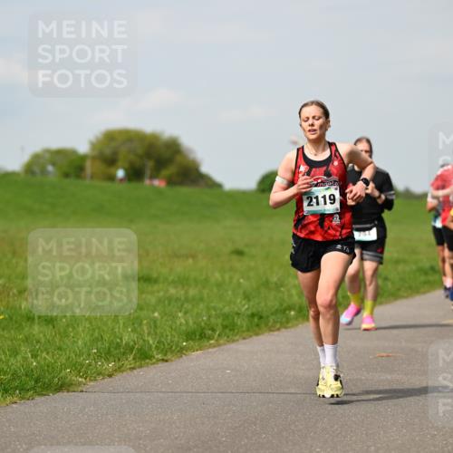 10.05.2026 - 8. Wedeler Halbmarathon Dr. Thomas Lammeyer http://msf.ph/oto/9694575 10.05.2026 11:19:39 Laufen 2119, 204, 437 meine-sportfotos.de
