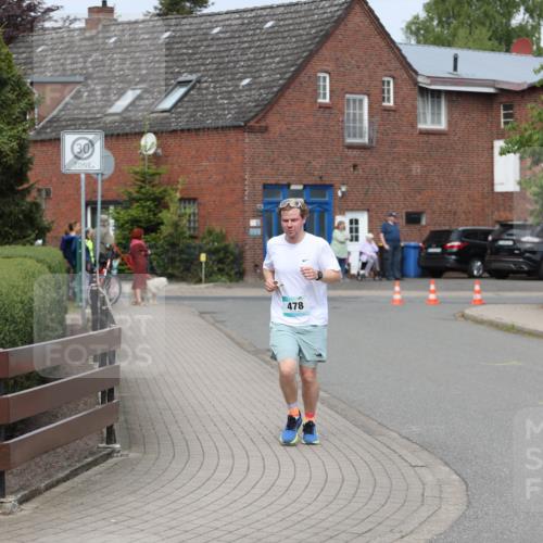 10.05.2026 - 8. Wedeler Halbmarathon Andreas Tolksdorf http://msf.ph/oto/9694623 10.05.2026 10:23:32 Laufen 30, 478 meine-sportfotos.de