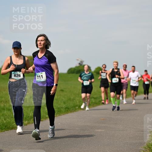 10.05.2026 - 8. Wedeler Halbmarathon Dr. Thomas Lammeyer http://msf.ph/oto/9694659 10.05.2026 11:19:46 Laufen 626, 711 meine-sportfotos.de