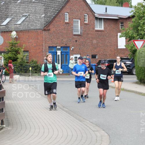 10.05.2026 - 8. Wedeler Halbmarathon Andreas Tolksdorf http://msf.ph/oto/9694669 10.05.2026 10:23:41 Laufen 382, 64, 318, 1000, 255 meine-sportfotos.de