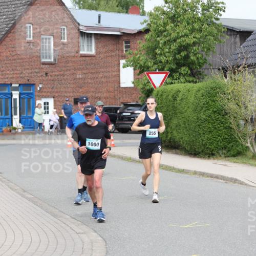 10.05.2026 - 8. Wedeler Halbmarathon Andreas Tolksdorf http://msf.ph/oto/9694695 10.05.2026 10:23:43 Laufen 382, 1000, 255 meine-sportfotos.de