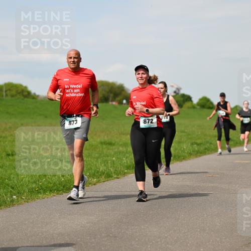 10.05.2026 - 8. Wedeler Halbmarathon Dr. Thomas Lammeyer http://msf.ph/oto/9694777 10.05.2026 11:19:55 Laufen 873, 872 meine-sportfotos.de