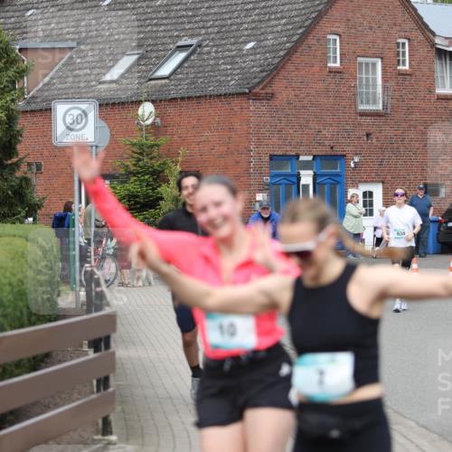 10.05.2026 - 8. Wedeler Halbmarathon Andreas Tolksdorf http://msf.ph/oto/9694797 10.05.2026 10:24:02 Laufen 30, 10, 634, 1021, 274 meine-sportfotos.de